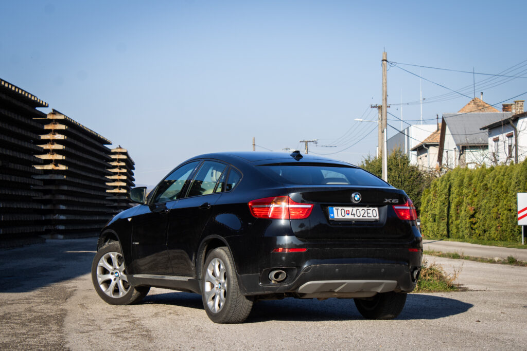 BMW X6