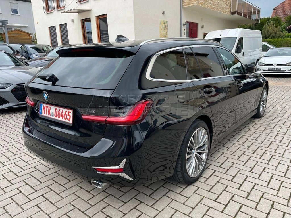 BMW rad 3 Touring 330i Touring A/T