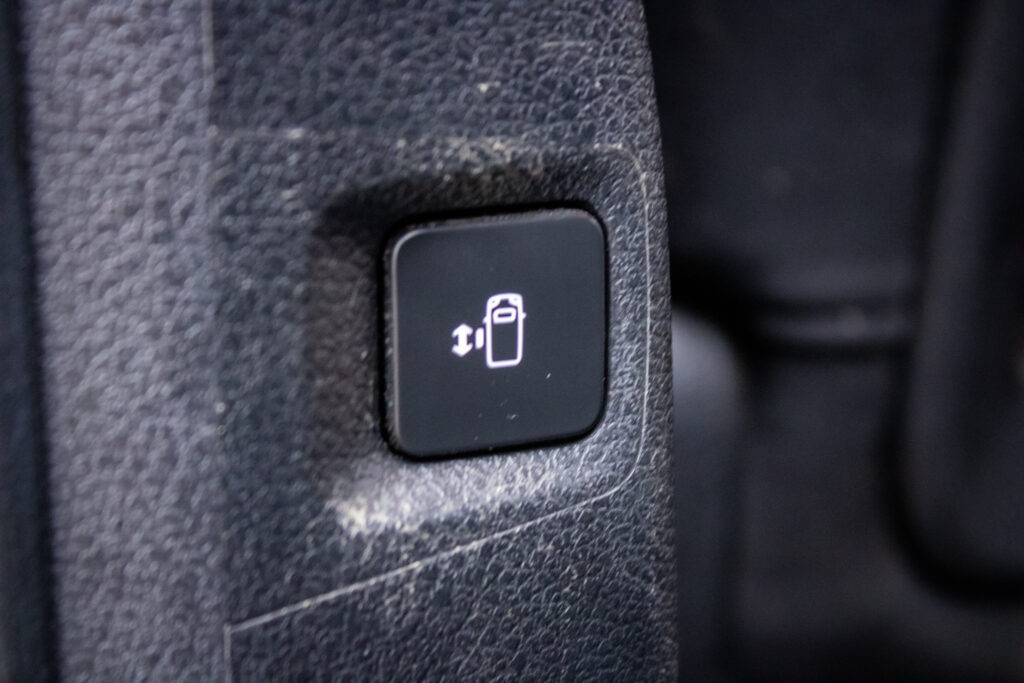 Peugeot Traveller 2018 na predaj – fotografia 27