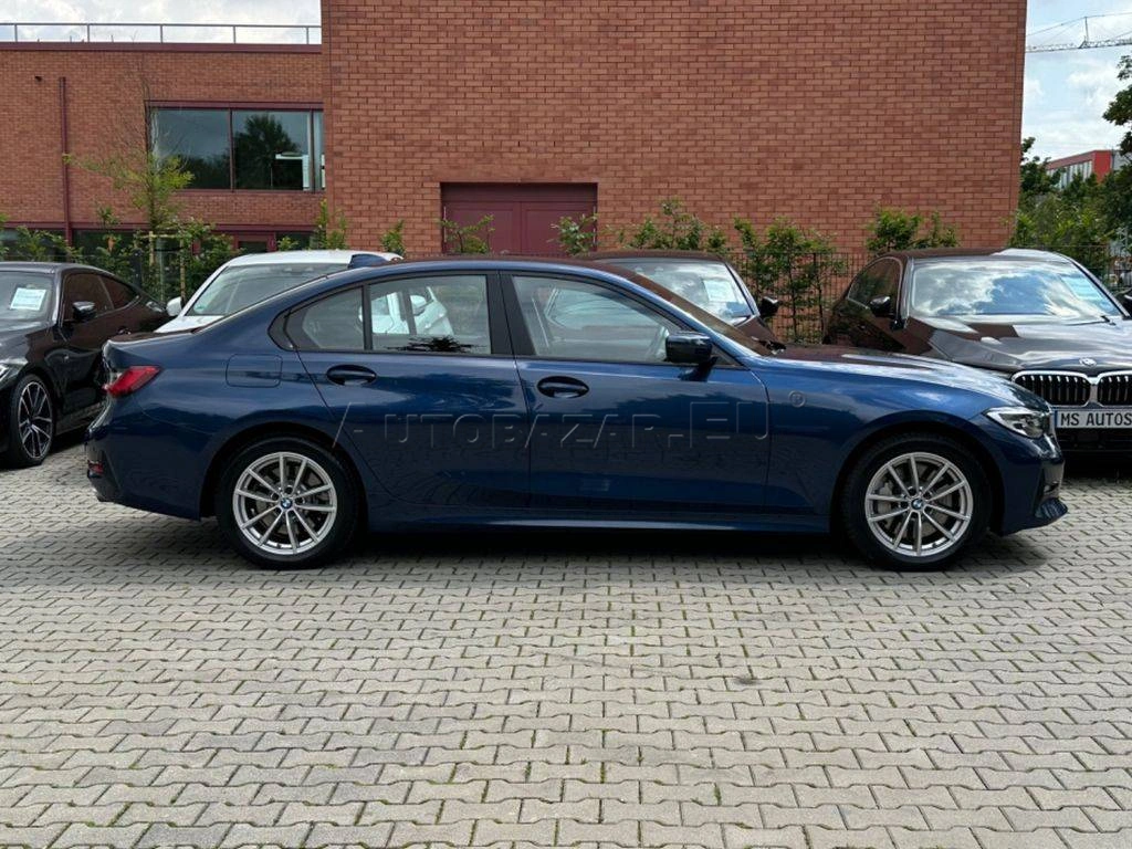 BMW Rad 3 330d mHEV A/T