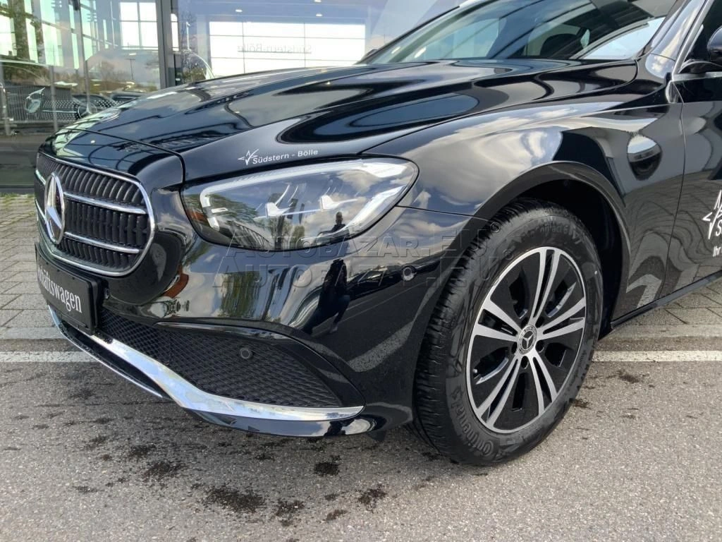 Mercedes E trieda T 200 4MATIC A/T