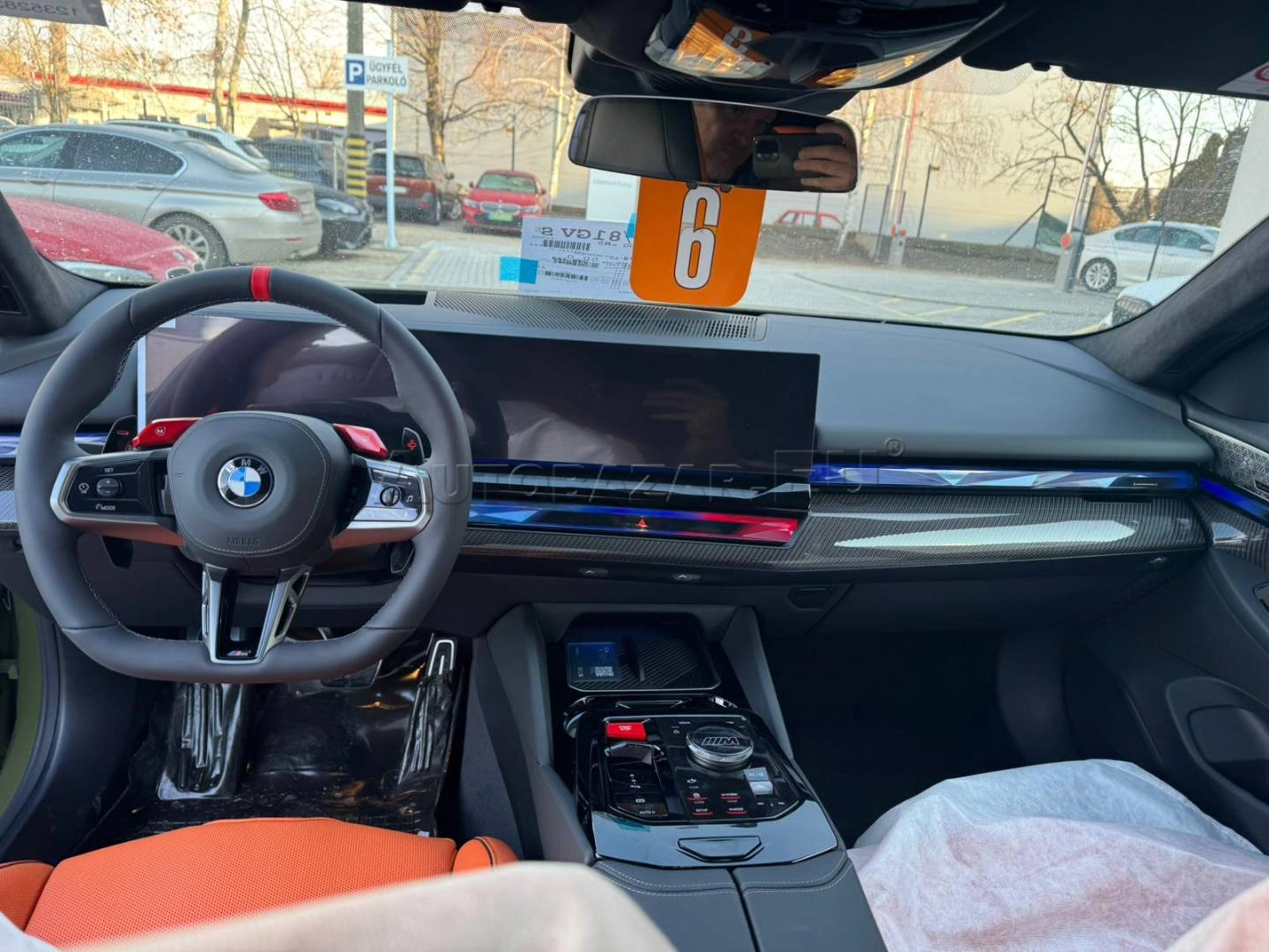 BMW M5 M – TOP výbava, Bowers & Wilkins, M Drive Pro, 20"/21", Laser/LED, 5G