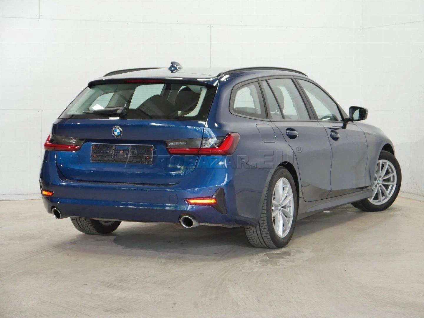 BMW Rad 3 Touring 330d mHEV  A/T