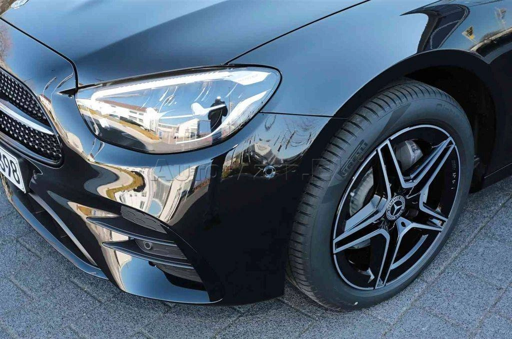 Mercedes-Benz E trieda Sedan 300 d mHEV 4MATIC A/T