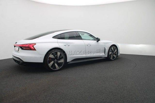 Audi E-tron GT quattro