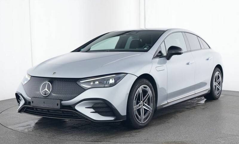 Mercedes-Benz EQE 300