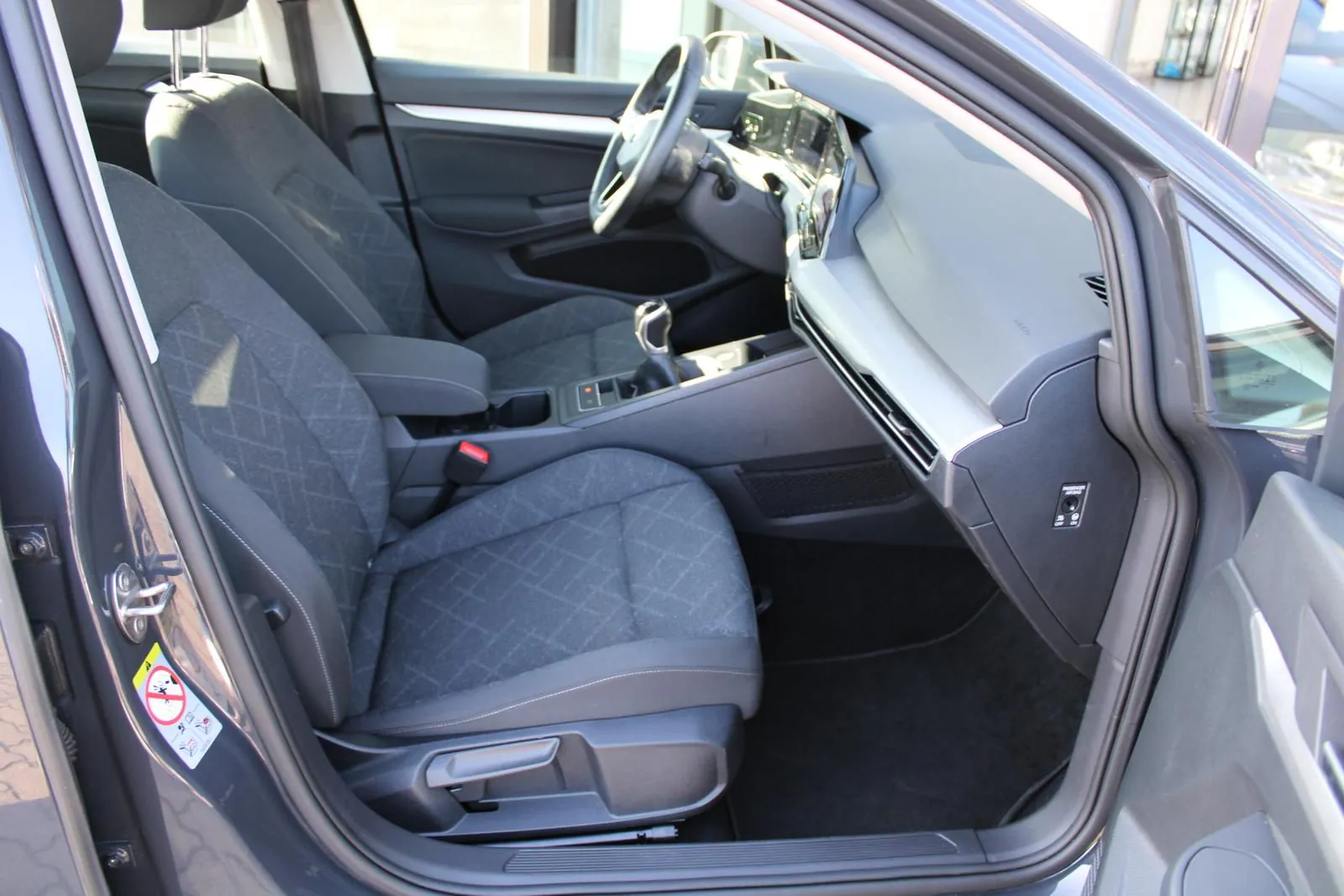 Volkswagen Golf 2020 na predaj – fotografia 7