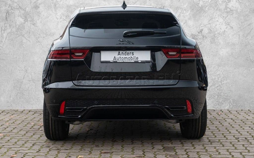 Jaguar E-Pace 2.0 I4 D165 MHEV R-Dynamic SE AWD