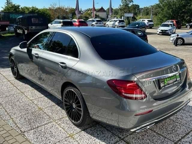 Mercedes-Benz E trieda Sedan 300 d A/T