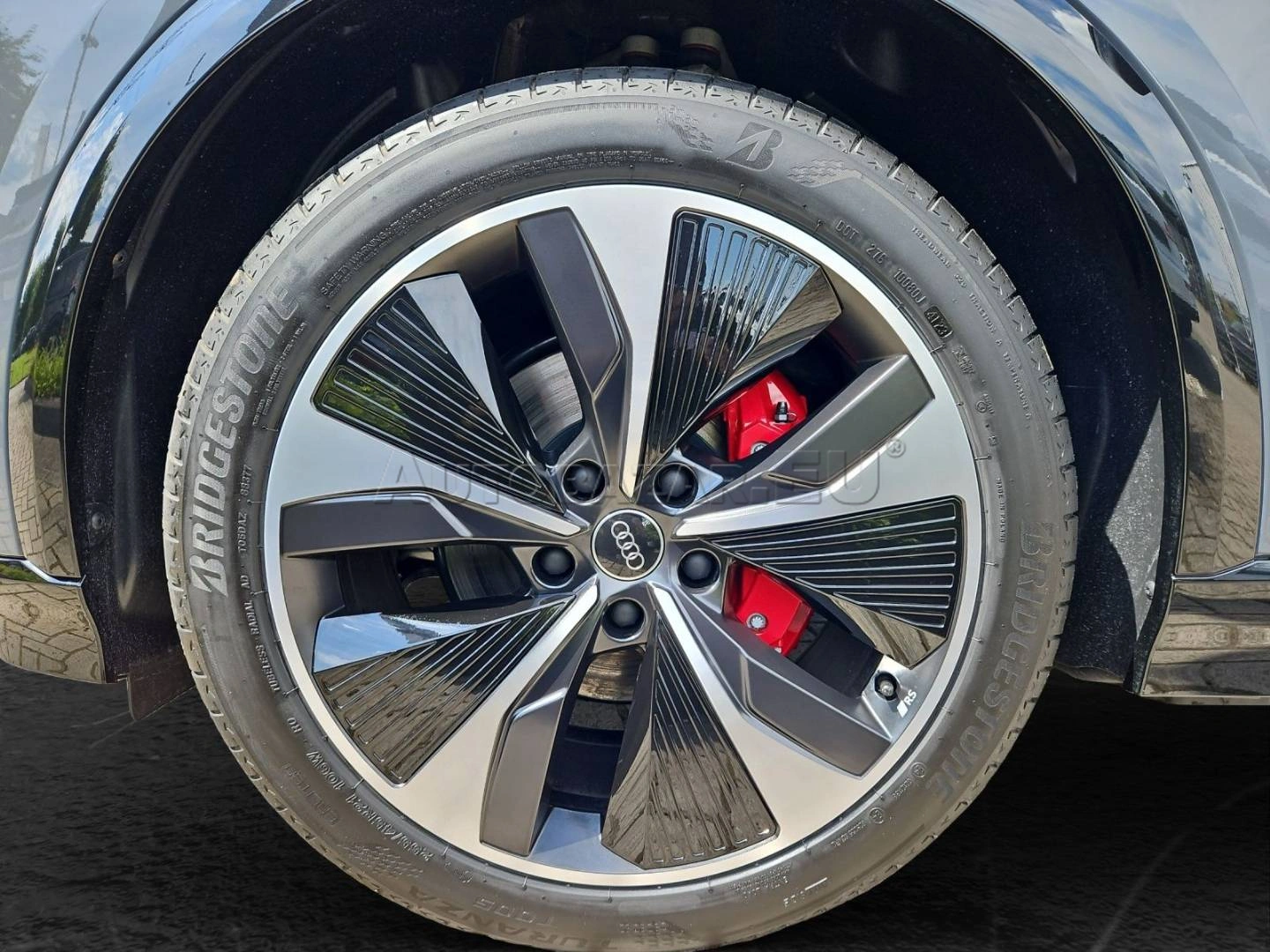 Audi Q6 e-tron quattro