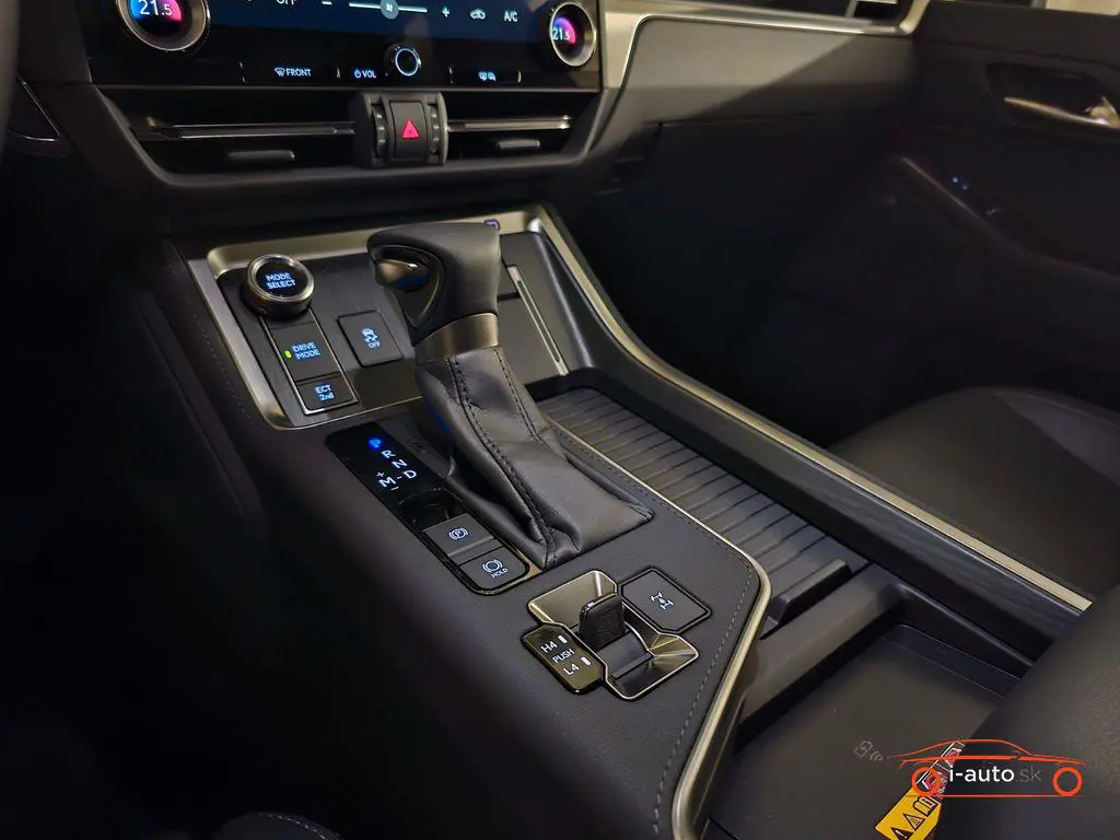 Lexus GX 2024 na predaj – fotografia 24