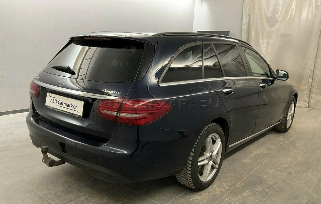 Mercedes-Benz C trieda Kombi 220 d A/T 4MATIC