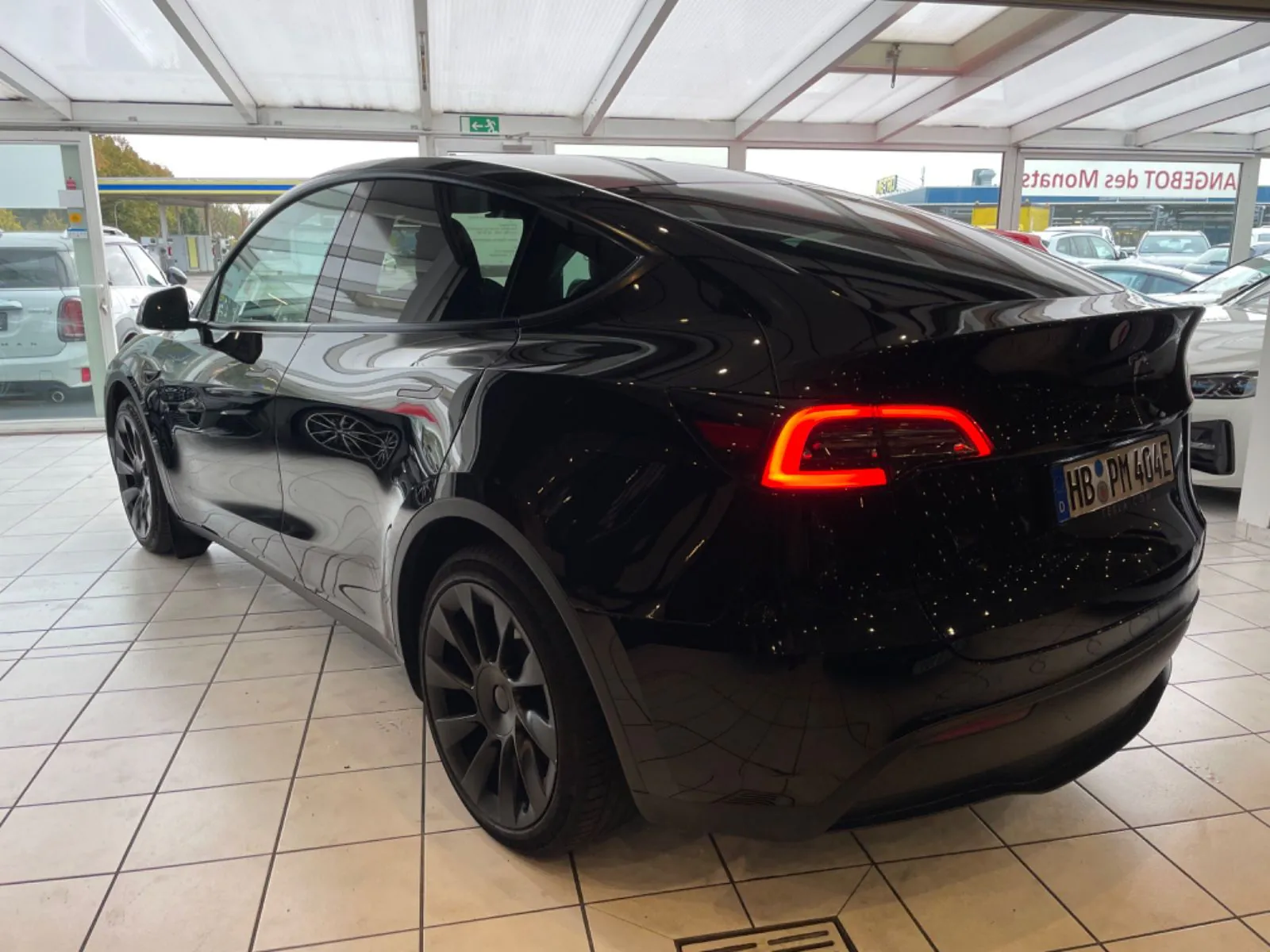 Tesla Model Y 2023 na predaj – fotografia 10