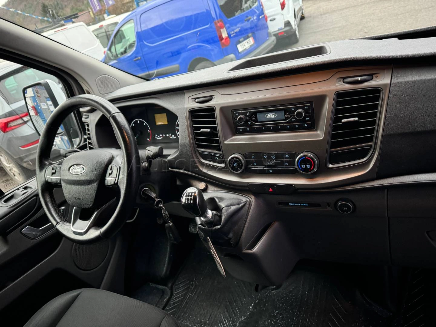 Ford Transit Custom 2019 na predaj – fotografia 20