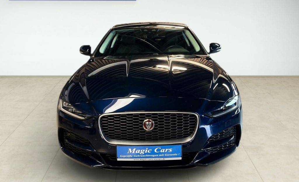 Jaguar XE 2.0D I4 Std SE AT