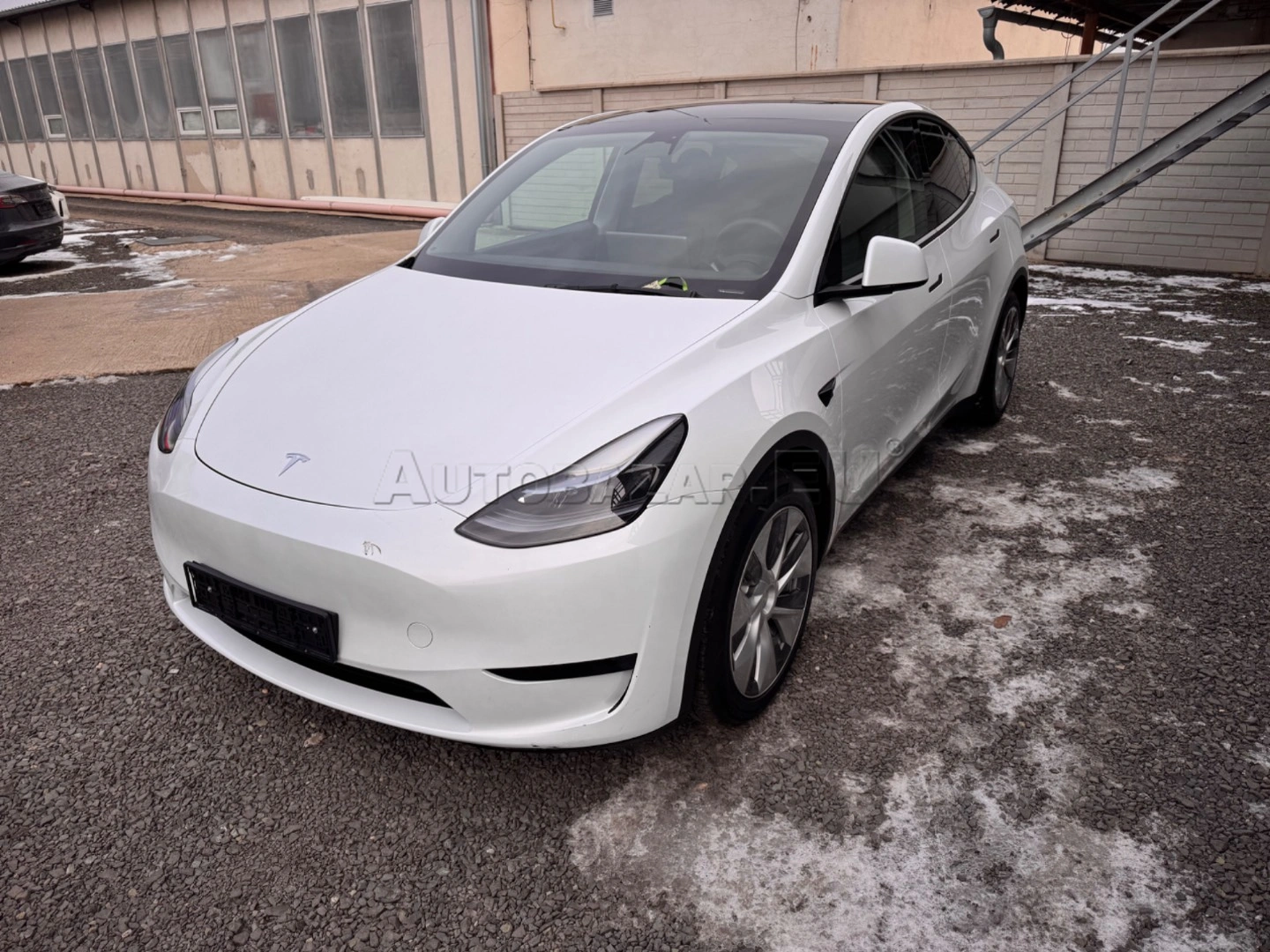 Tesla Model Y SOH 92,8% , AMD Ryzen