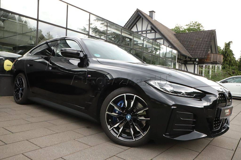 BMW i4 M50