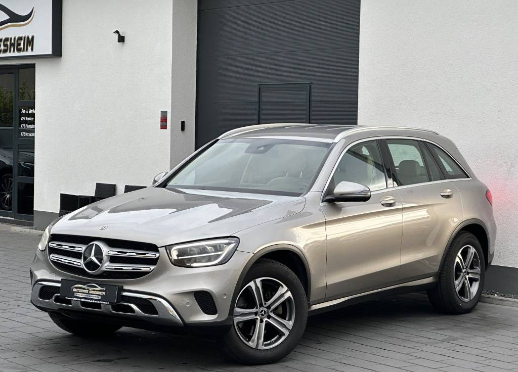 Mercedes-Benz GLC SUV 200 4MATIC A/T