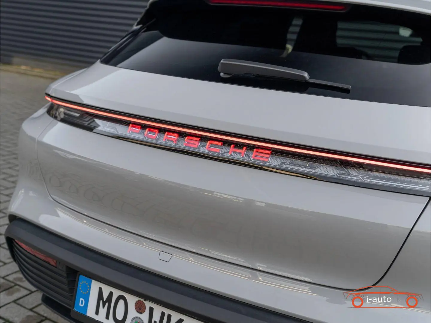 Porsche Taycan 2025 na predaj – fotografia 10