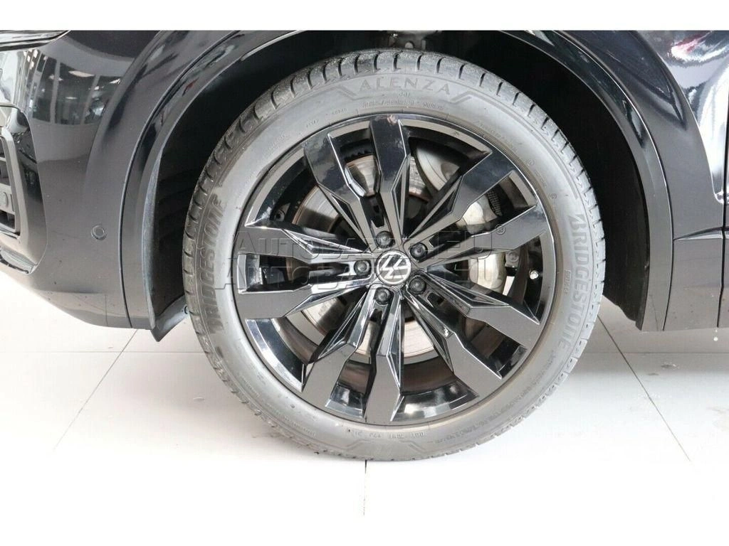 Volkswagen Touareg 4.0TDI V8 R-Line 4MOTION