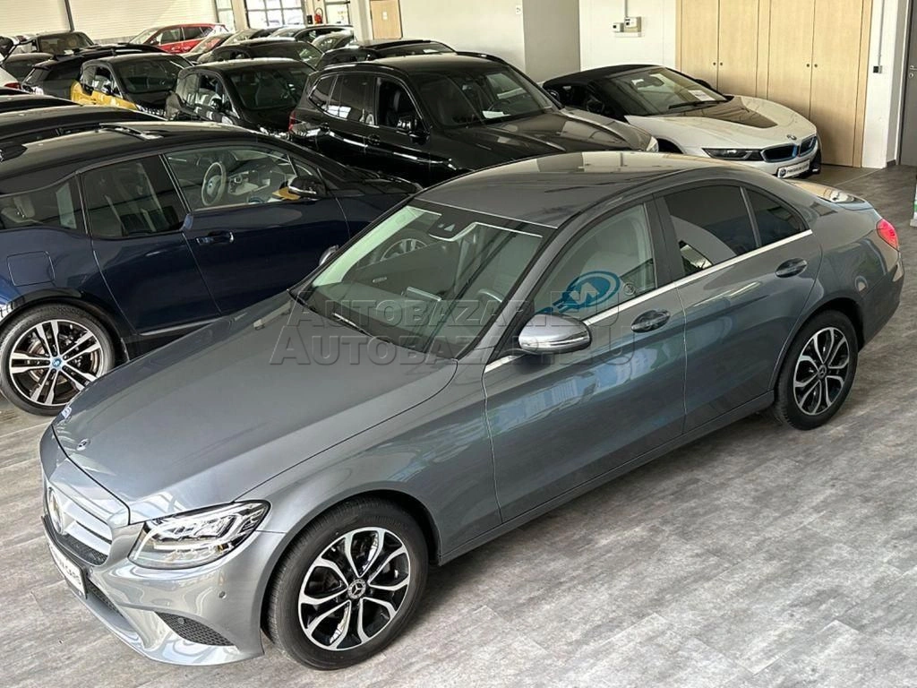 Mercedes C trieda 220 d 4MATIC A/T