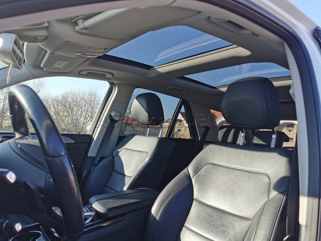 Mercedes-Benz GLE SUV