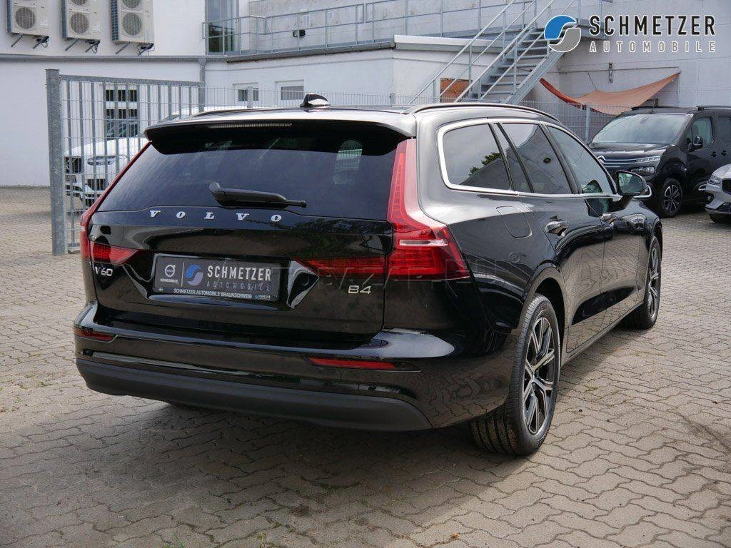 Volvo V60 B4 Core A/T