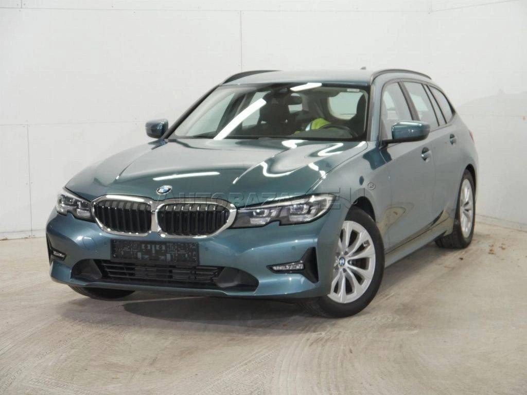 BMW Rad 3 Touring 320d mHEV  A/T