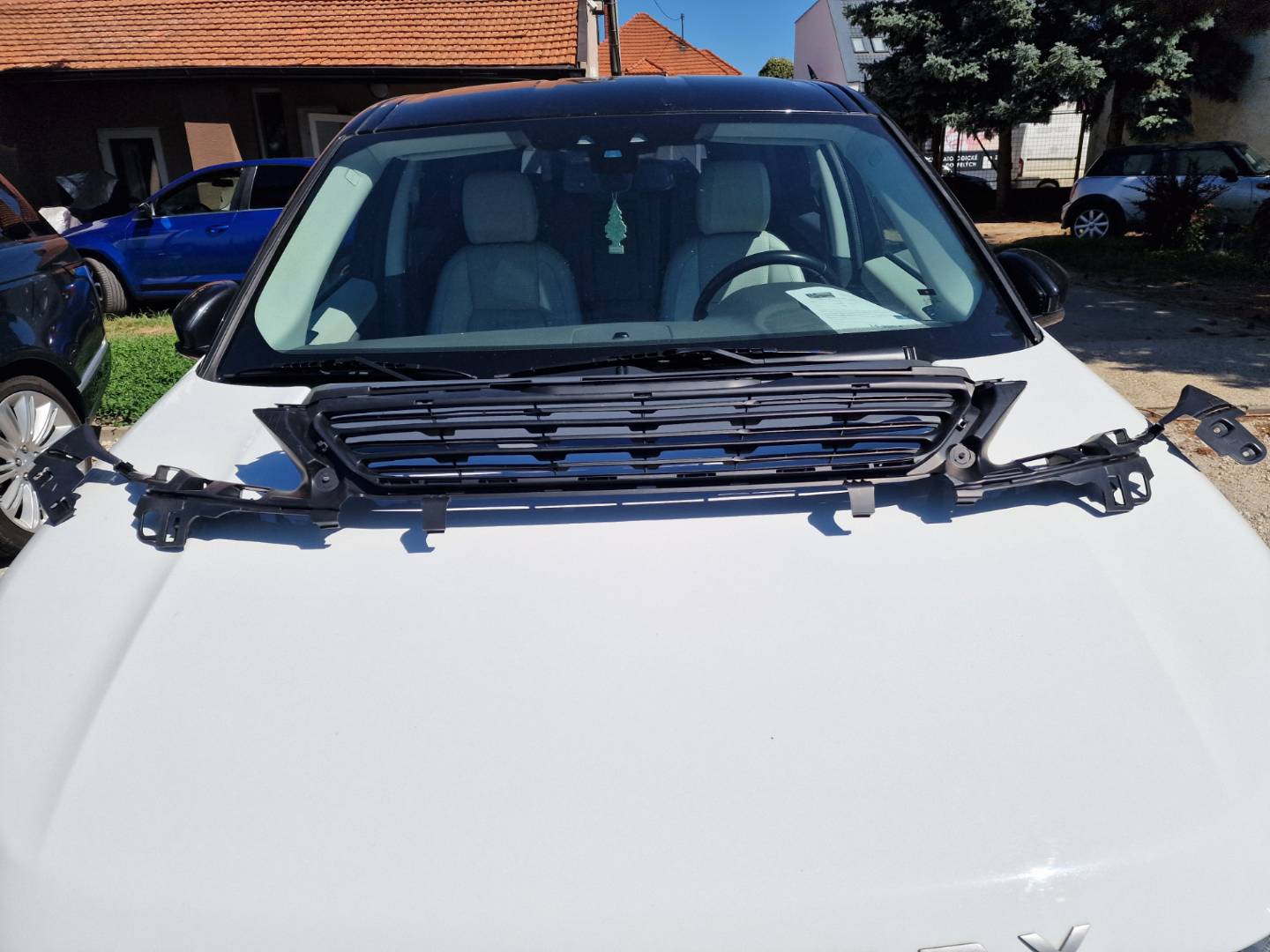 Výstuha predného nárazníka zosilnenie  Peugeot 308