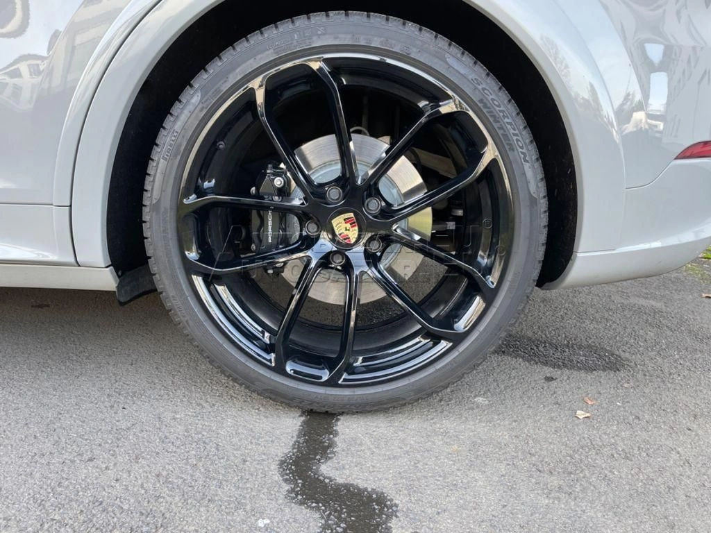 Porsche Cayenne Coupe GTS 4x4 A/T
