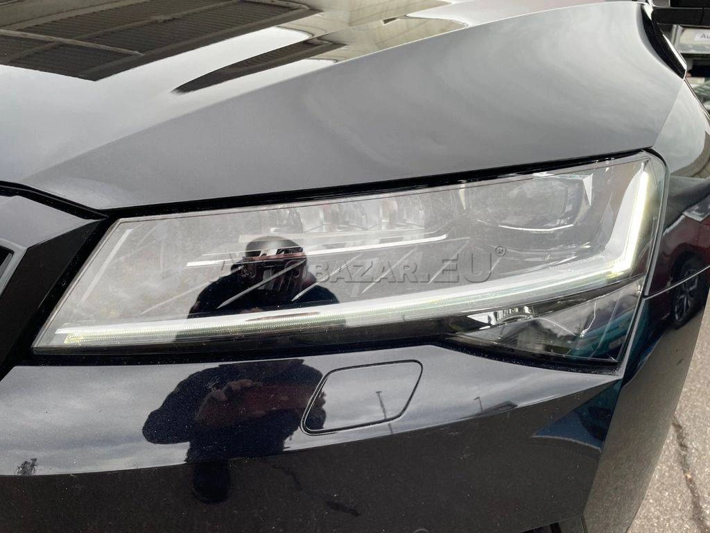 Škoda Superb 2.0 TDI SCR Sportline DSG
