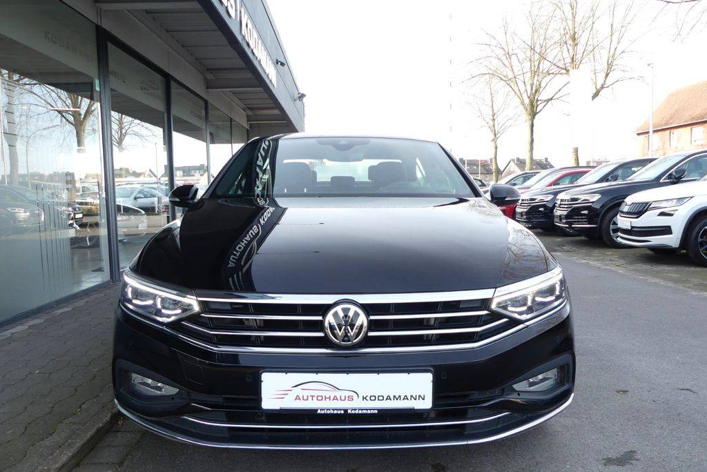 Volkswagen Passat 2.0 TDI Elegance 4Motion DSG