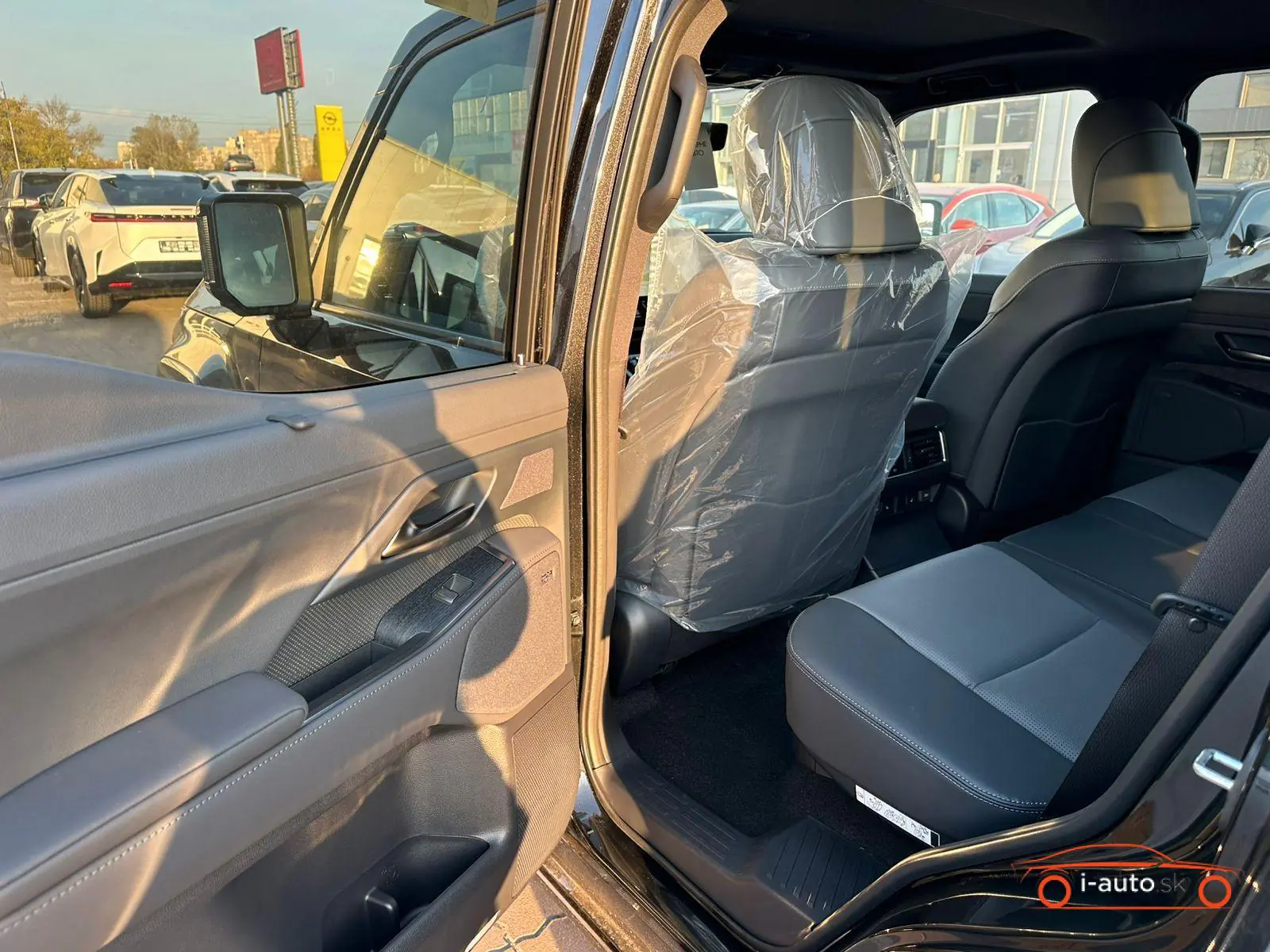 Lexus GX 2025 na predaj – fotografia 17
