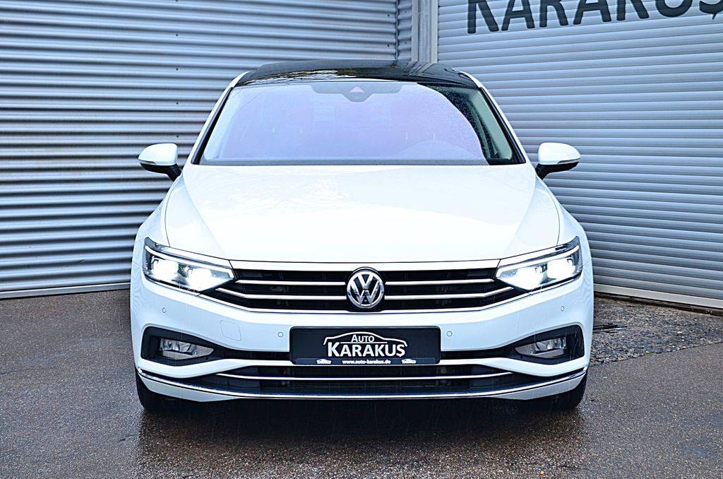 Volkswagen Passat 2.0 TDI Elegance 4Motion DSG