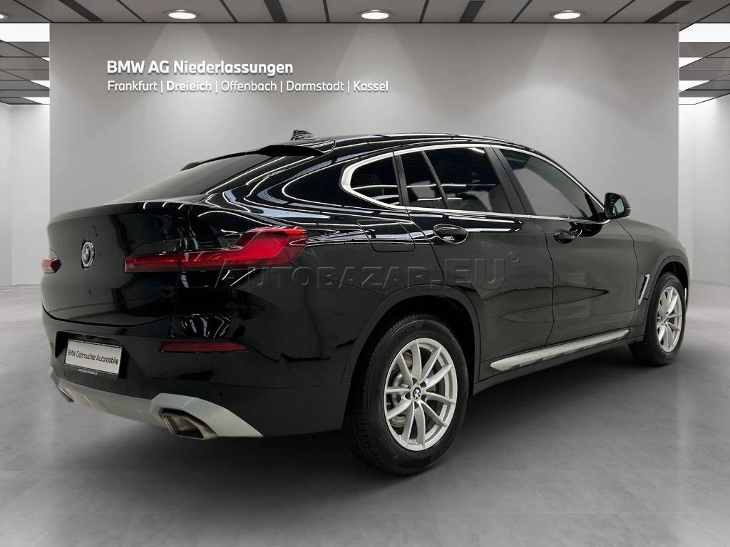 BMW X4 xDrive20i mHEV A/T