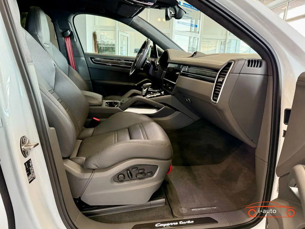 Porsche Cayenne 2023 na predaj – fotografia 13