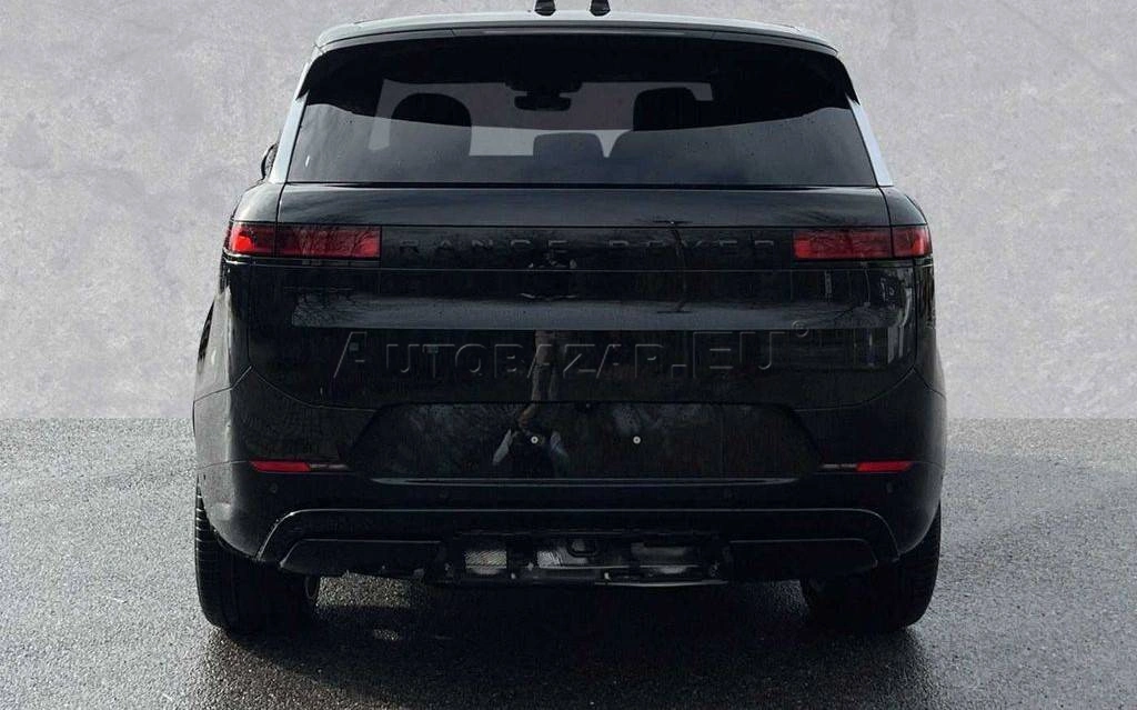 Land Rover Range Rover Sport 3.0 I6 D300 MHEV Dynamic SE AWD A/T