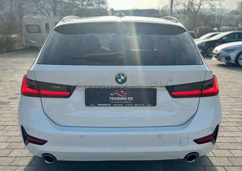 BMW 320d Touring  A/T