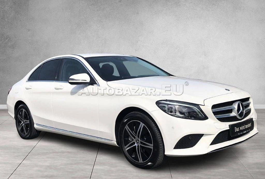 Mercedes-Benz C trieda Sedan 300 d A/T