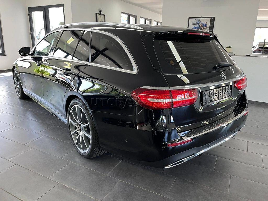 Mercedes-Benz E trieda Kombi 220 d A/T