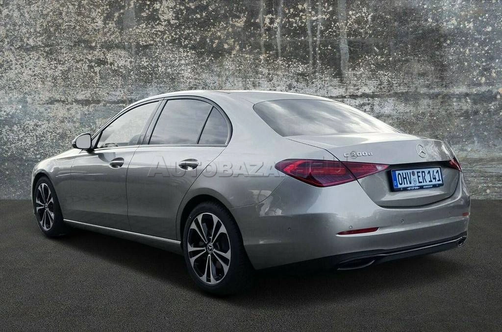 Mercedes-Benz C trieda Sedan 300 d mHEV A/T