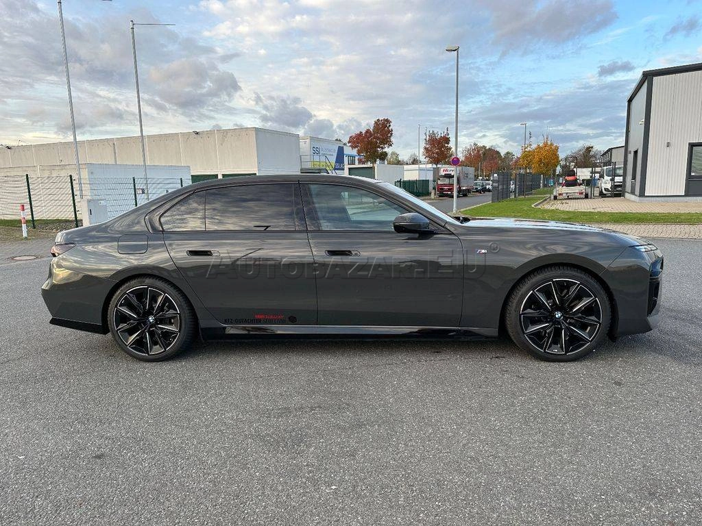 BMW Rad 7 750e xDrive A/T