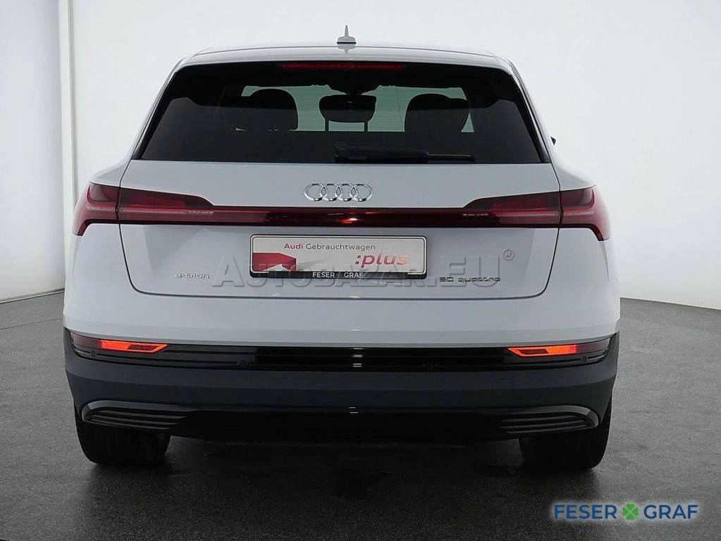 Audi E-tron 50 quattro Basis
