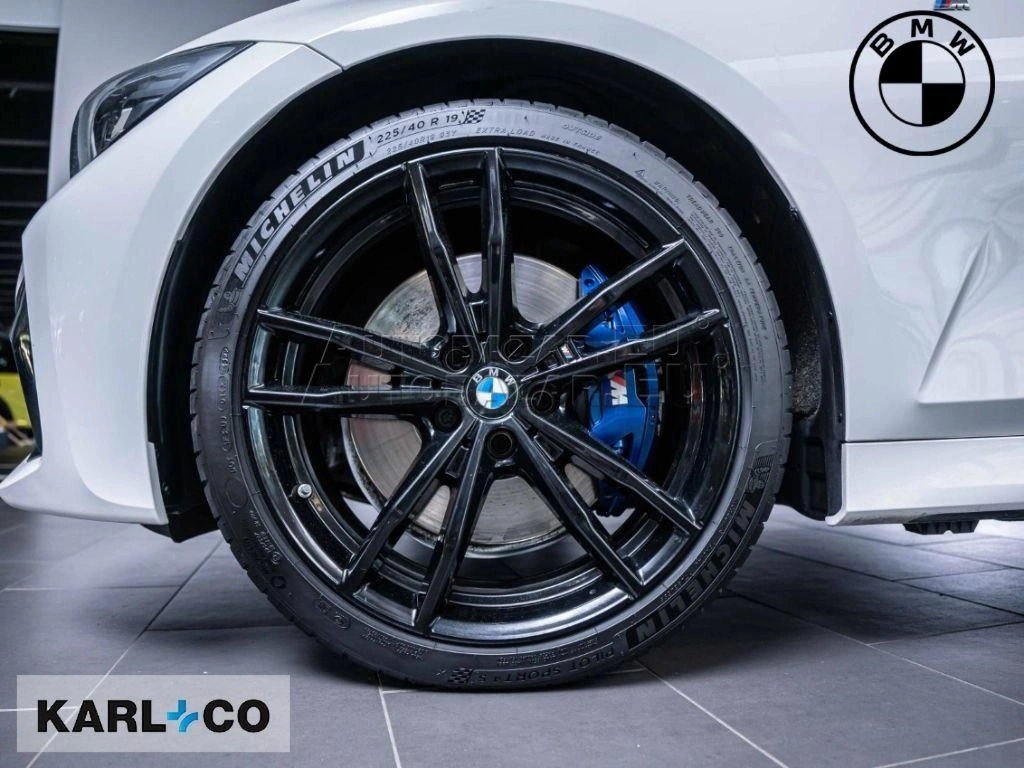 BMW rad 3 Touring 330d mHEV Touring xDrive A/T