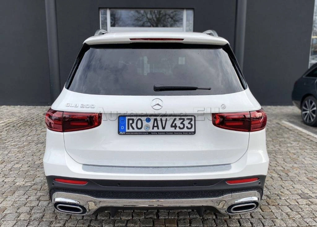 Mercedes-Benz GLB 200 mHEV A/T