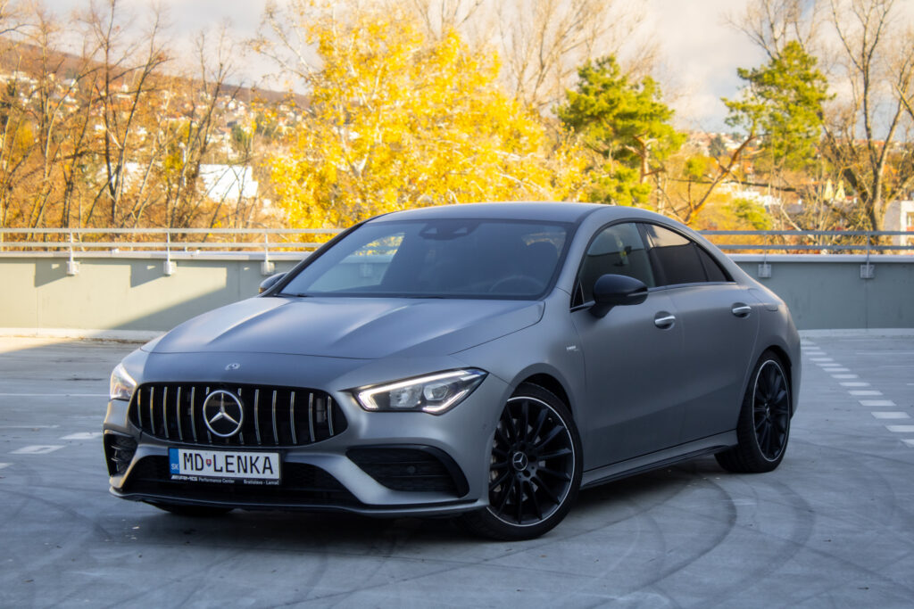 Mercedes-Benz CLA