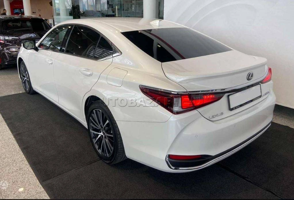 Lexus ES 300 h