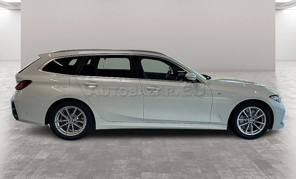 BMW Rad 3 Touring 330d mHEV  A/T