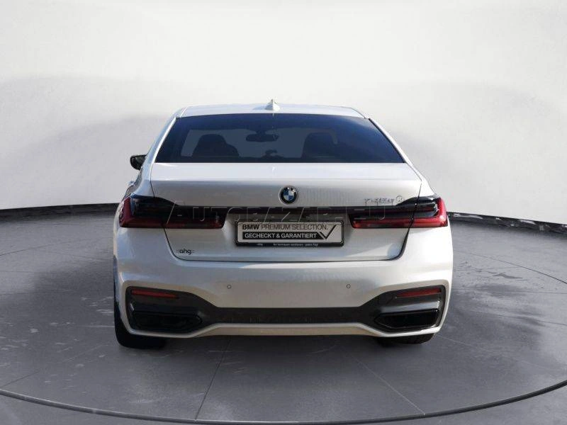 BMW Rad 7 745e A/T
