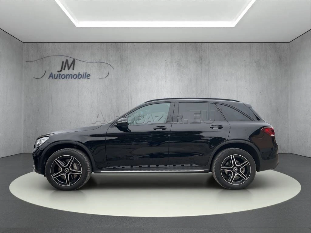 Mercedes-Benz GLC SUV 300 e 4Matic AMG